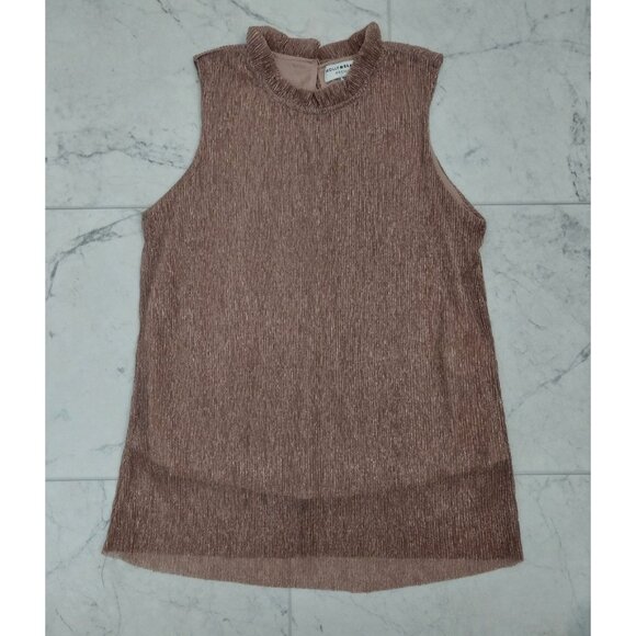 Molly Bracken Premium Pink Shimmer Sleeveless Blouse Sz XS - Picture 3 of 9